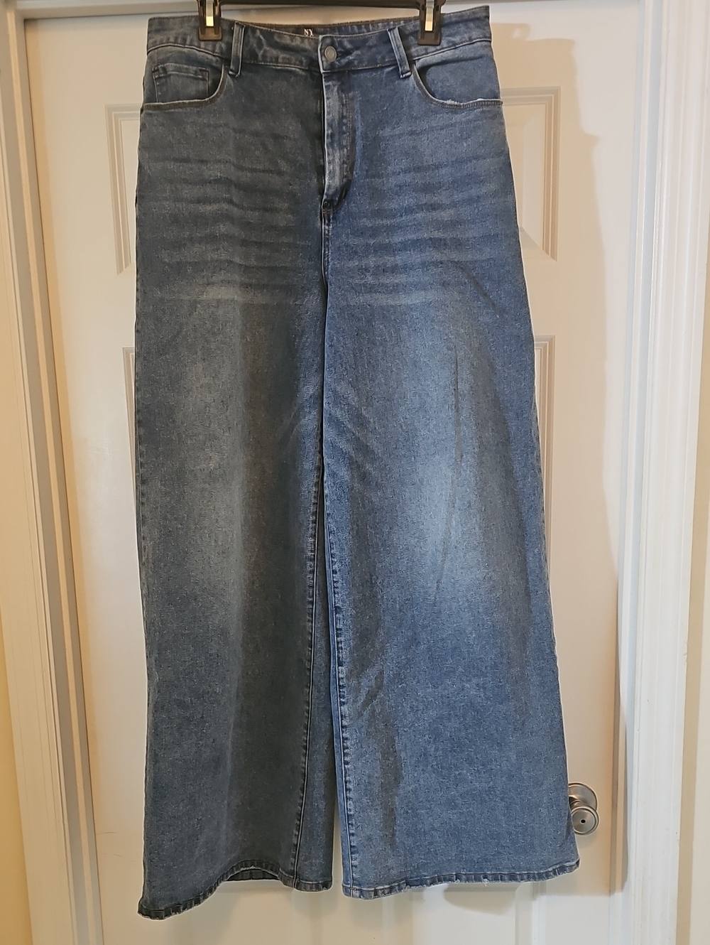 New York & Company Wide-Leg Flared Jeans in Blue Wash